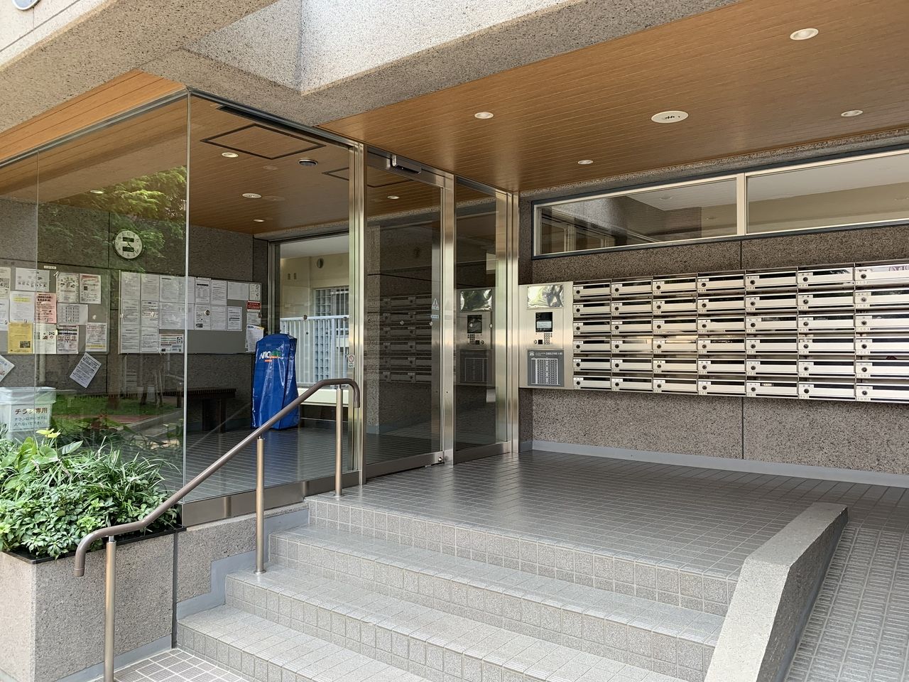 パークフィールドみさとテラ・ウエスト三街区二号館－丁目－