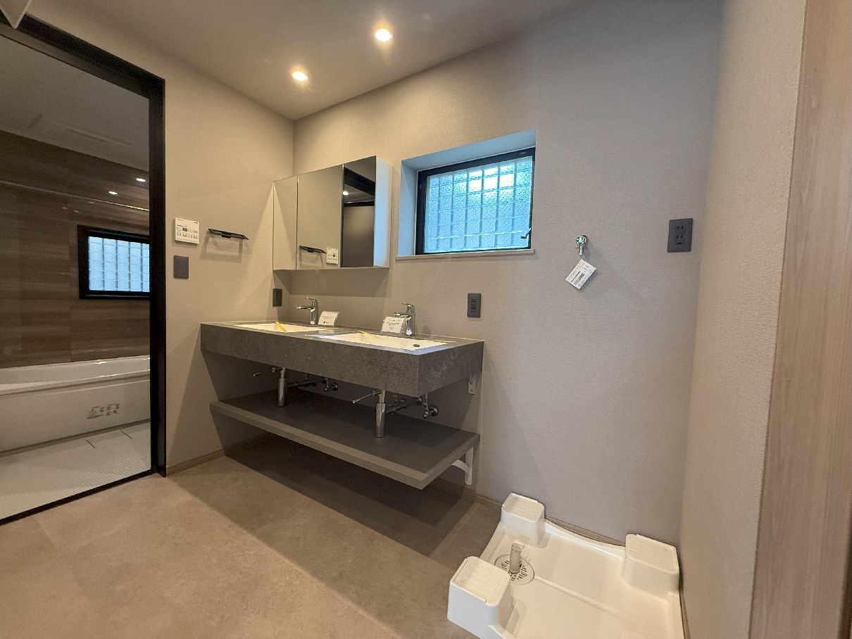 中野区中野１丁目中古戸建