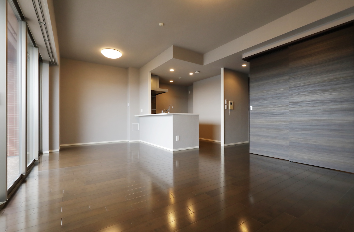 ヴィーガーデン ザ・レジデンス・８F－西東京市向台町３丁目－