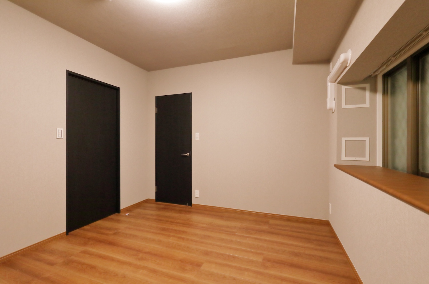 ファミール南葉山西海岸通り・１F－横須賀市秋谷３丁目－