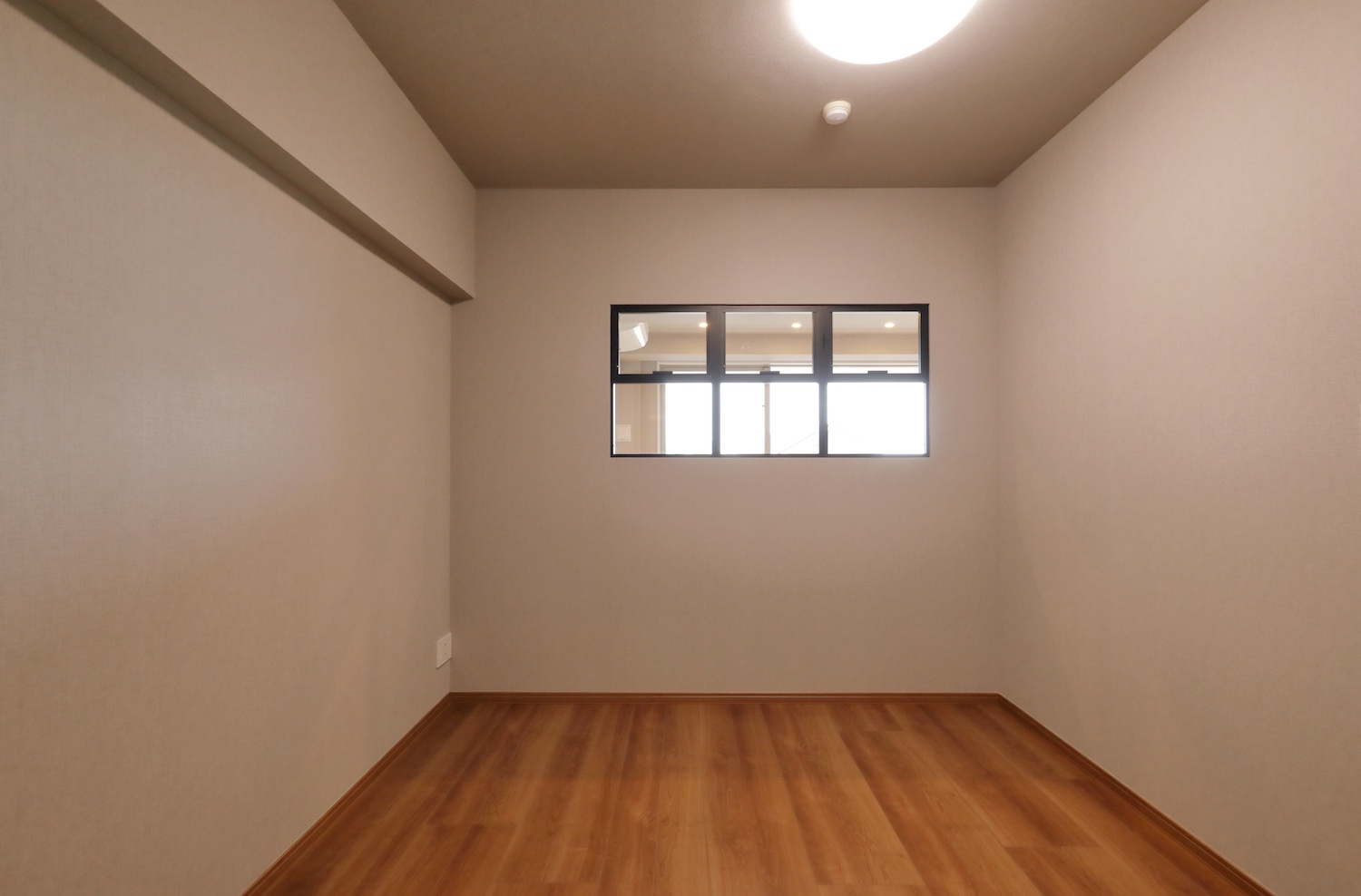 ファミール南葉山西海岸通り・１F－横須賀市秋谷３丁目－