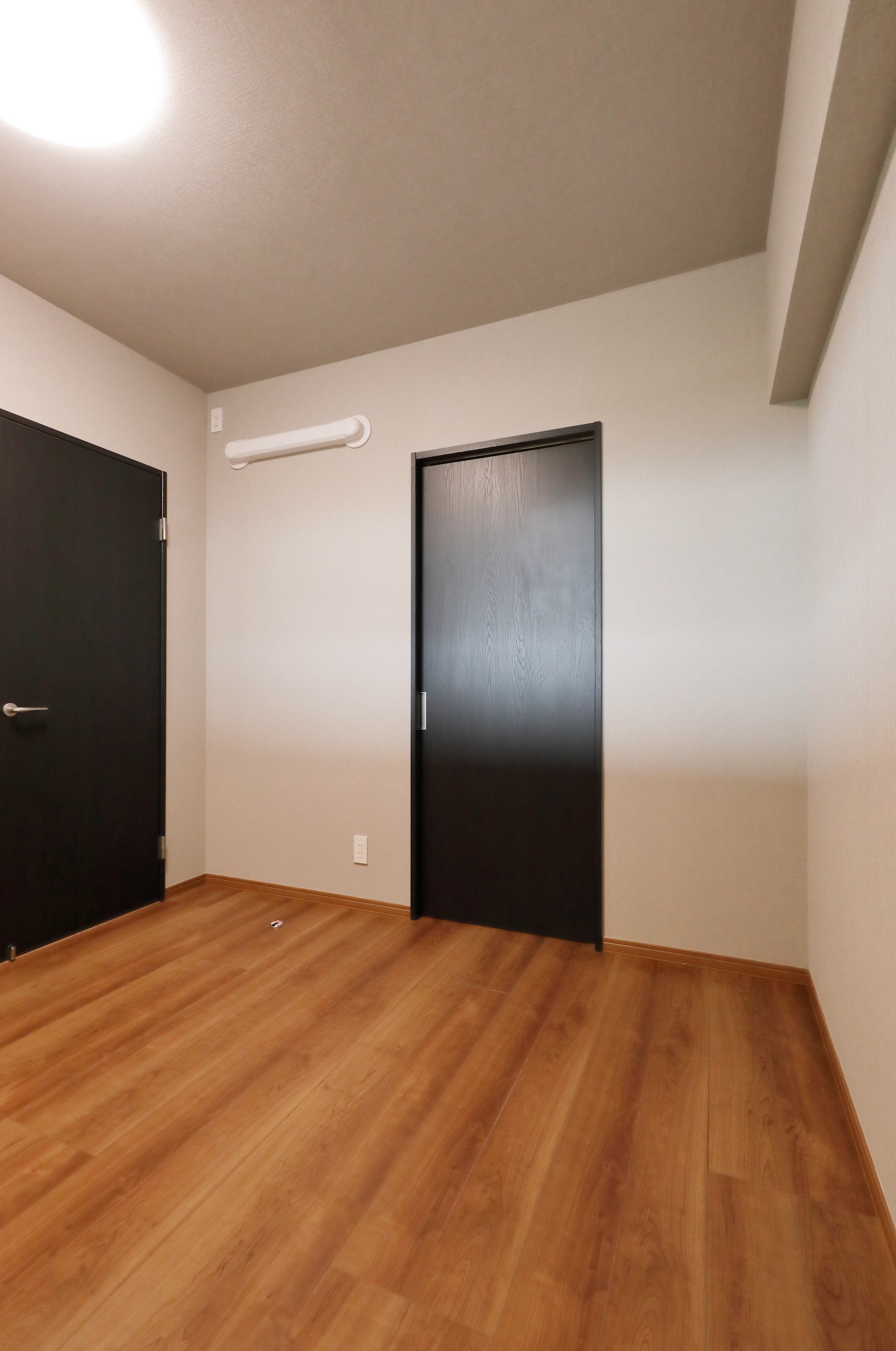 ファミール南葉山西海岸通り・１F－横須賀市秋谷３丁目－