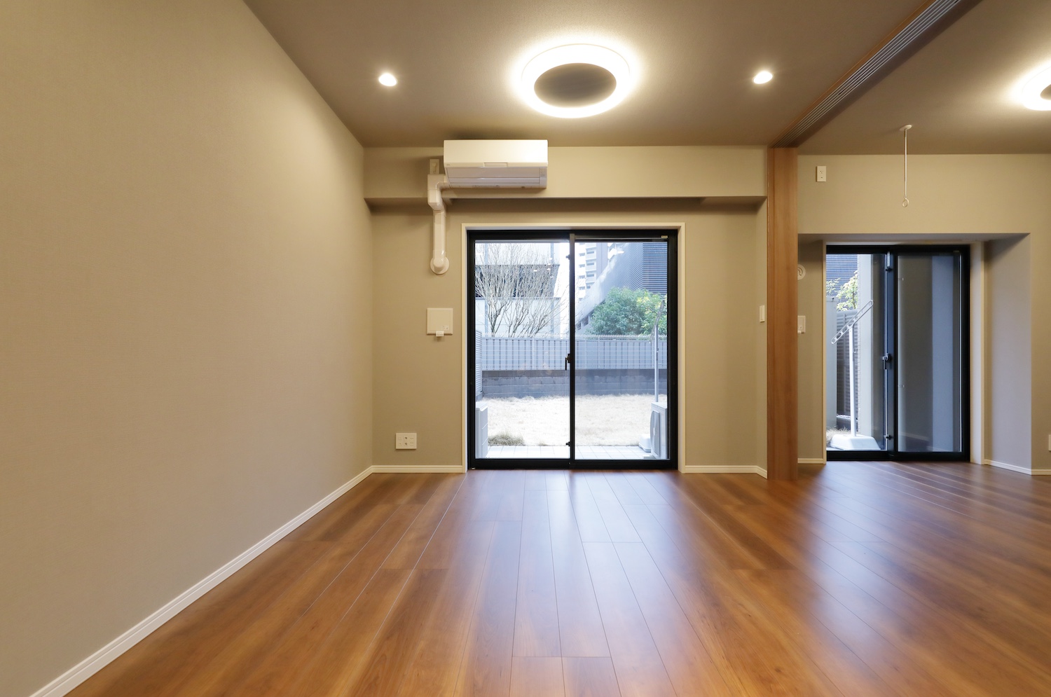 ファインスクェア川口・１Ｆ－川口市並木元町１丁目－